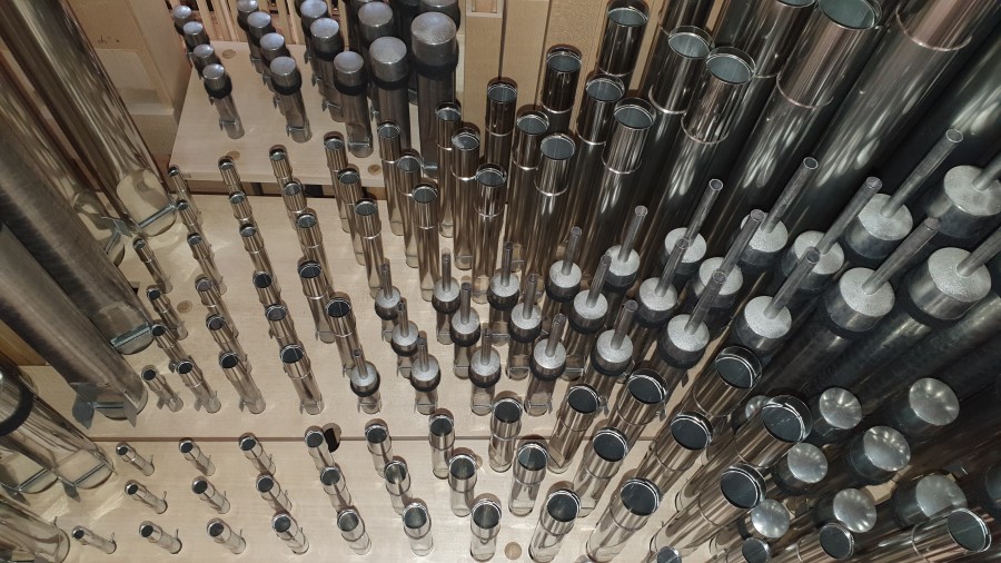 Pfeifenwerk Innenansicht Hybridorgel